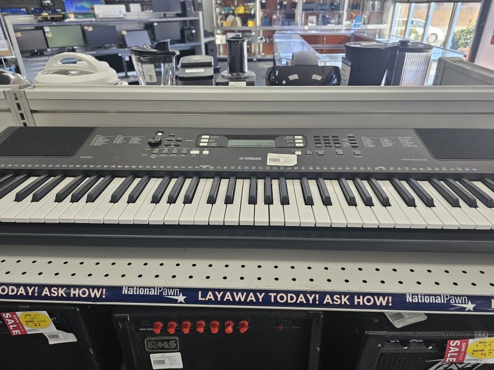 Yamaha Keyboard. 76-KEY. PSR-EW310. ASK FOR RYAN. #4419-2090976110-01