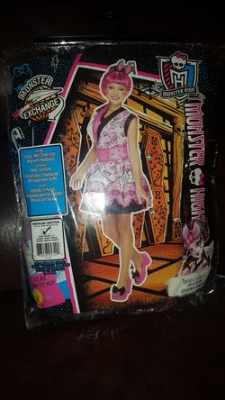 Monster high draculaura Halloween costume
