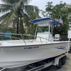 1995 ROBALO 2320 feet