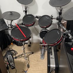 Crimson II Alesis Eletric Drums 