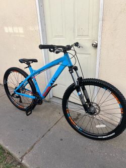 DIAMONDBACK SIZE 27.5