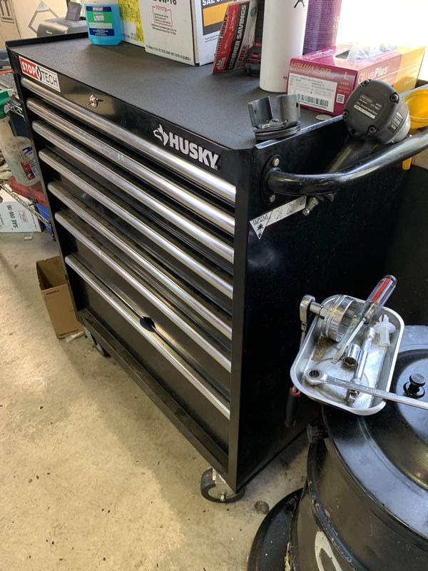 Husky Tool Box, one key to lock box, has mats in every drawer. Daily