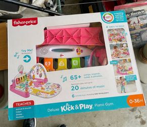 Fisher-Price Baby Playmat Deluxe Kick & Play Piano Gym for Learning