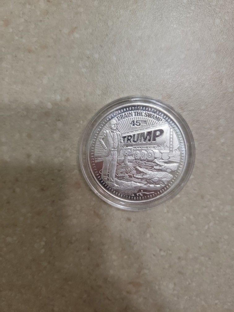 Donald Trump 1 Oz 999 Silver Coin