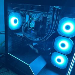 Cyberpower Gaming PC (basically brand new)