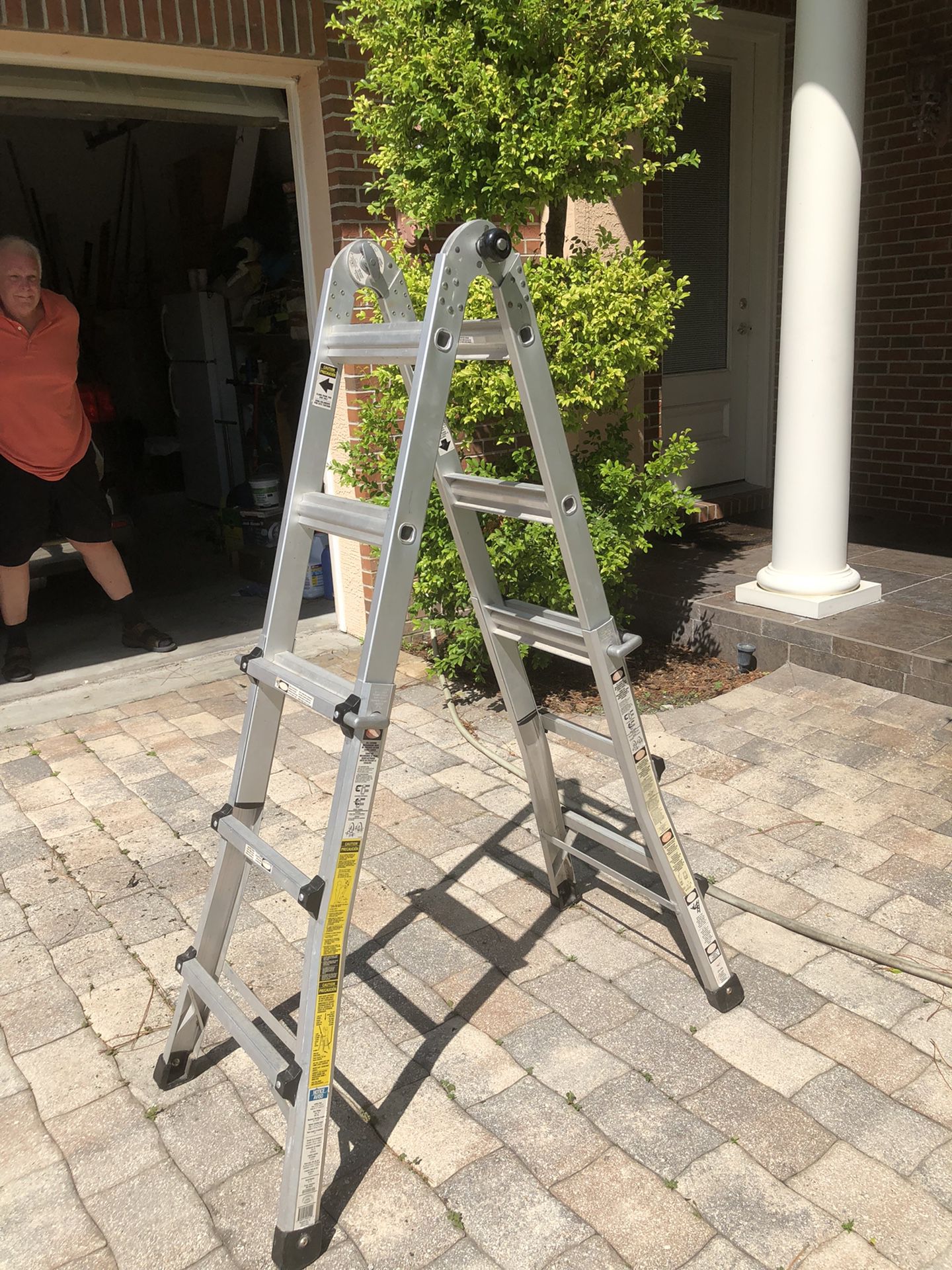 Gorilla Ladder 4 in1 Aluminum. Maximum working height 13 ft.  Maximum Working Weight 300lbs.