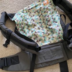 TULA BABY CARRIER