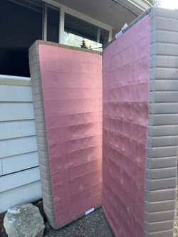 Free twin size box springs