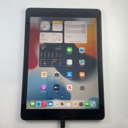 Apple iPad 5 32GB Cellular UNLOCKED 9.7” Fully Functional
