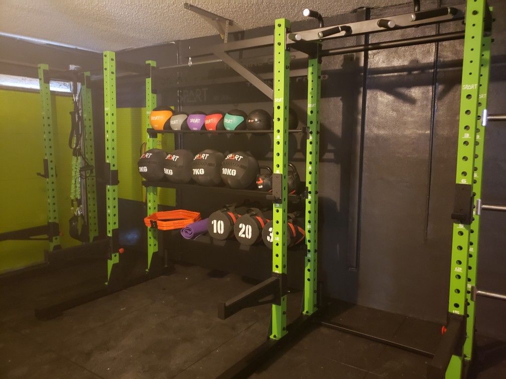 Gym Equipment. / Fitness Accessories