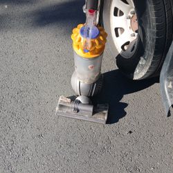 Dyson Vac