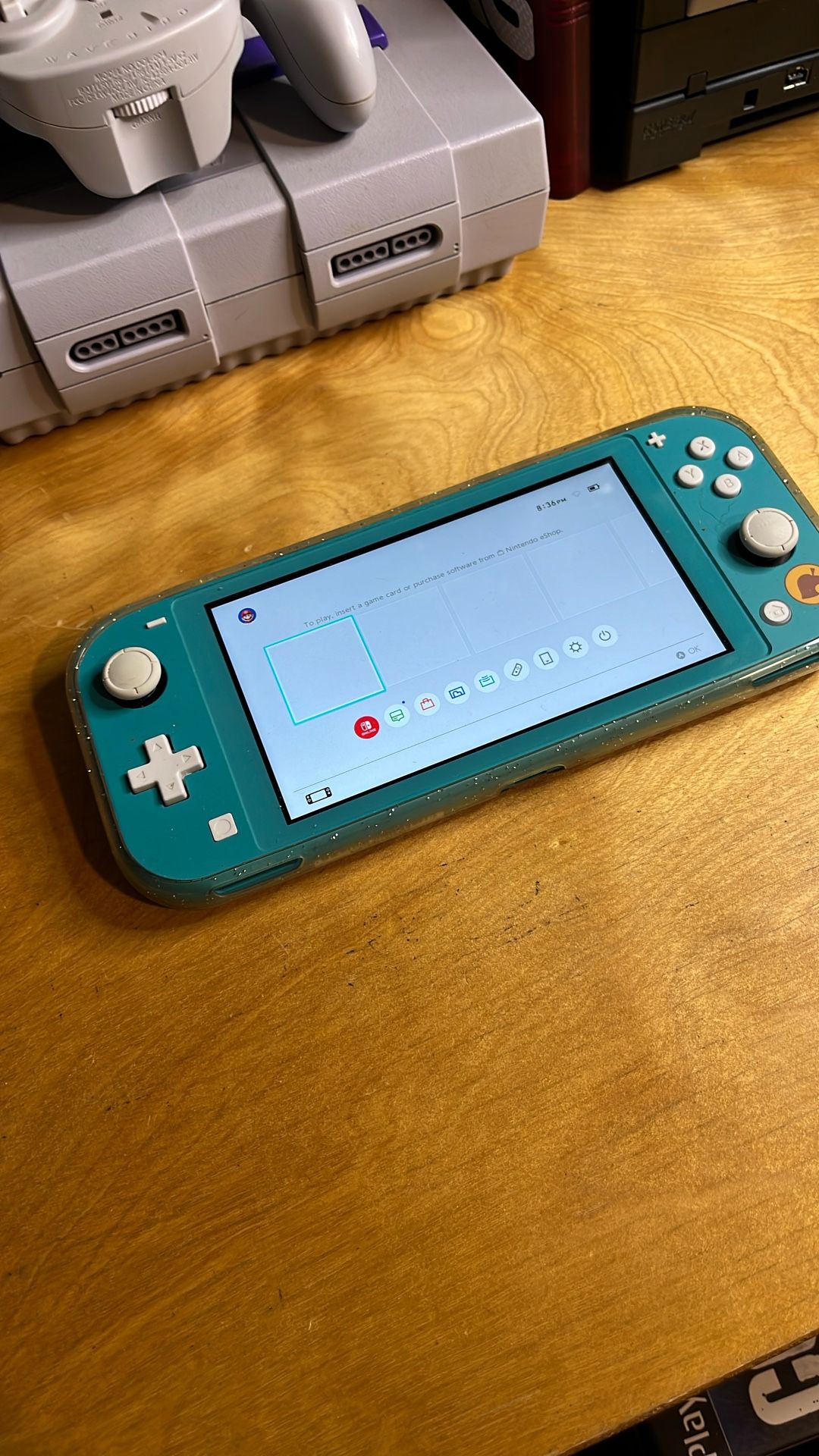 Nintendo Switch Lite Animal Crossing Edition