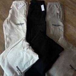 Essential Sweats & Hoodies