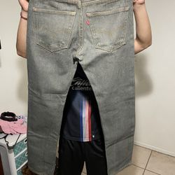 Levi jeans