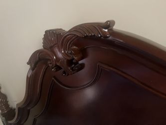 King Bed Frame With Beauty Set Mattress