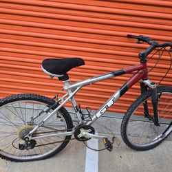 Trek GT Mountain Bike 