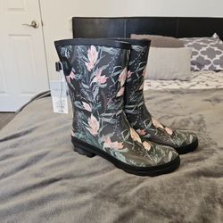 Rainboots