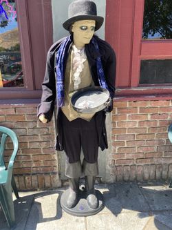 Vtg 2000s RARE Gemmy Halloween Animatronic 6Ft Edwardian Butler Greeter RETIRED