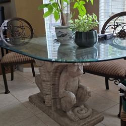 Glass Sculpture Base Table With Chairs 
