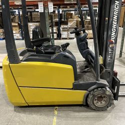 Jungheinrich Forklift 