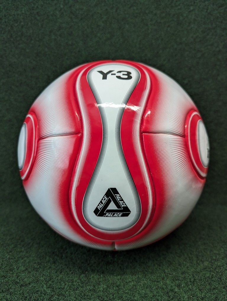 BNWT Limited Edition Adidas Teamgeist Y-3 X Palace Collaboration Soccer Ball