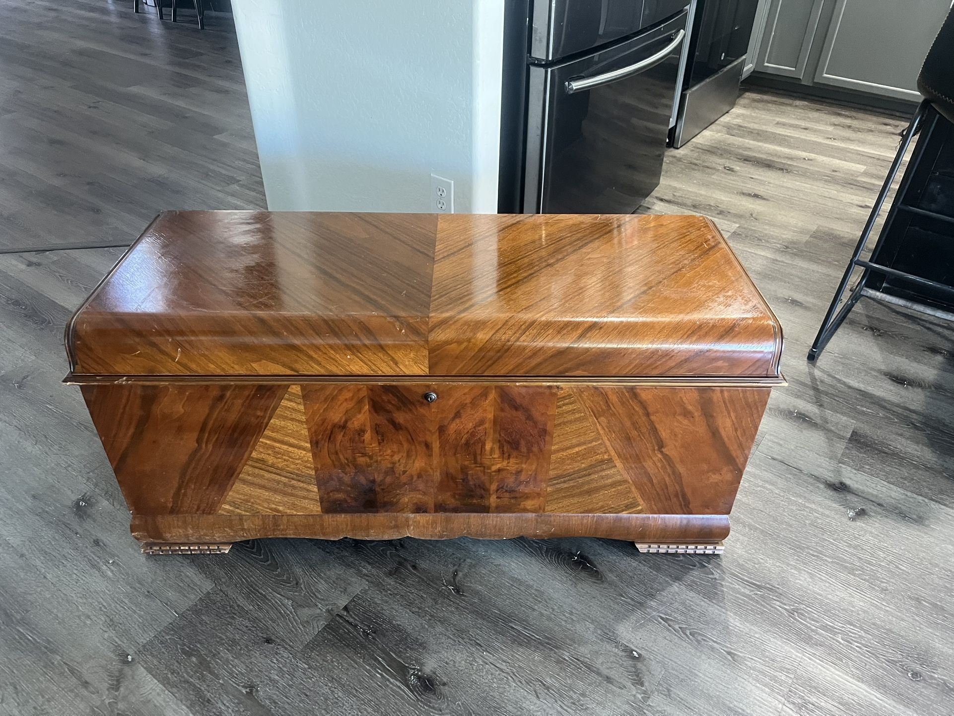 1940s Vintage Lane Cedar Chest
