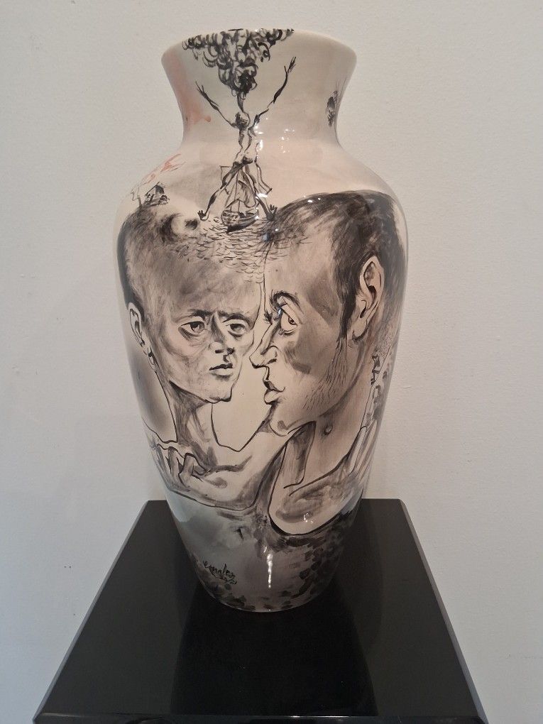 Cuban Original Artwork Handpainted Vase by Omar Corrales with COA