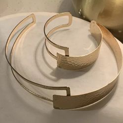 Gold Tone Hammered Open Choker Collar Fashion Necklace