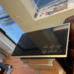 WOLF INDUCTION COOKTOP 36” INCHES 