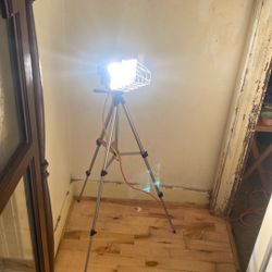 Photography Light With Tripod 