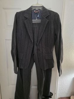 Women's Pant Suit