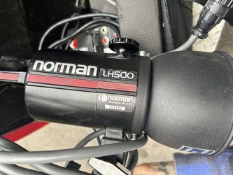 Norman Photography Lights And Power Pack