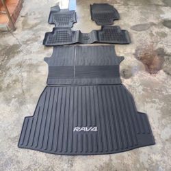 Complete 2022 Rav 4 Rubber Mat Set 