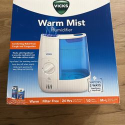 Vicks Warm Mist Humidifier (NEW)