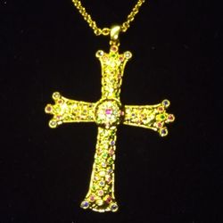 Elizabeth Taylor New Limited Edition Multicolored Vintage Gold Tone Cross 