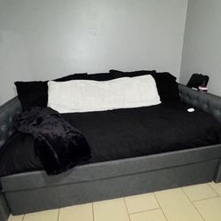 Daybed