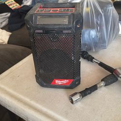 M12 Milwaukee Speaker