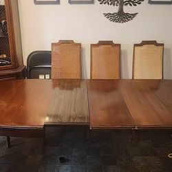 Expanding Dinning Table
