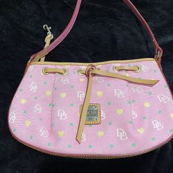 Dooney & Bourke 