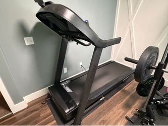 Horizon treadmill