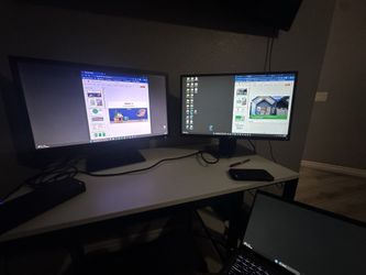 Desk With 2 Monitors