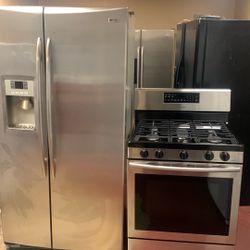 Stove And Refrigerator 
