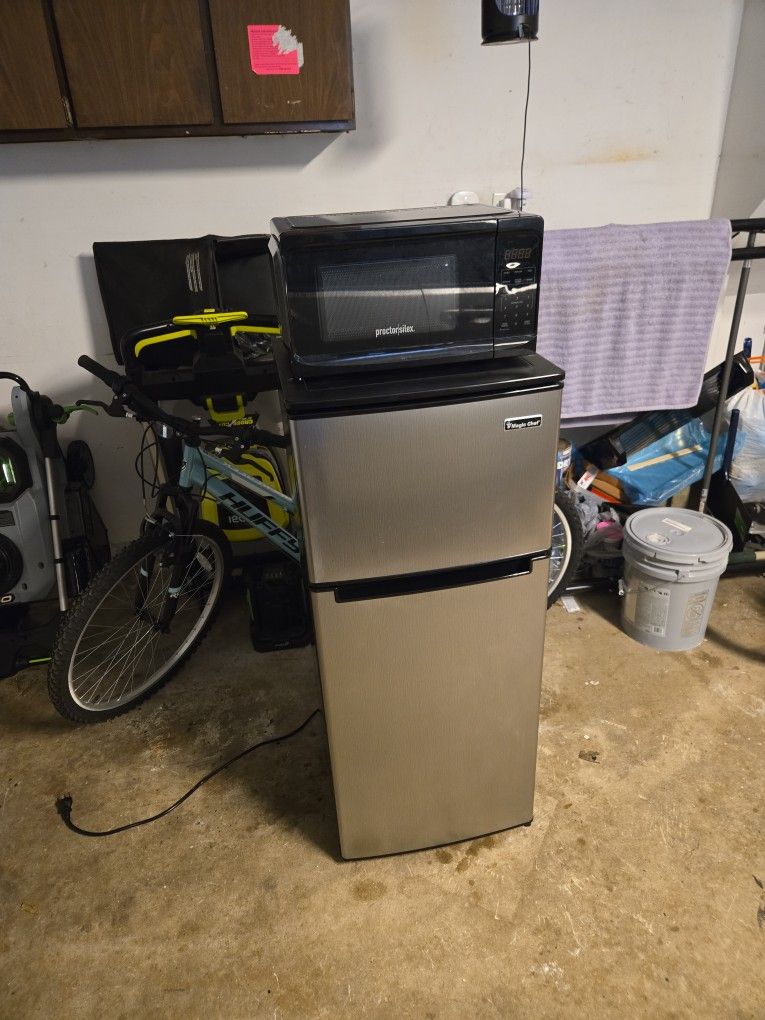 Mini Fridge And Microwave For College Students