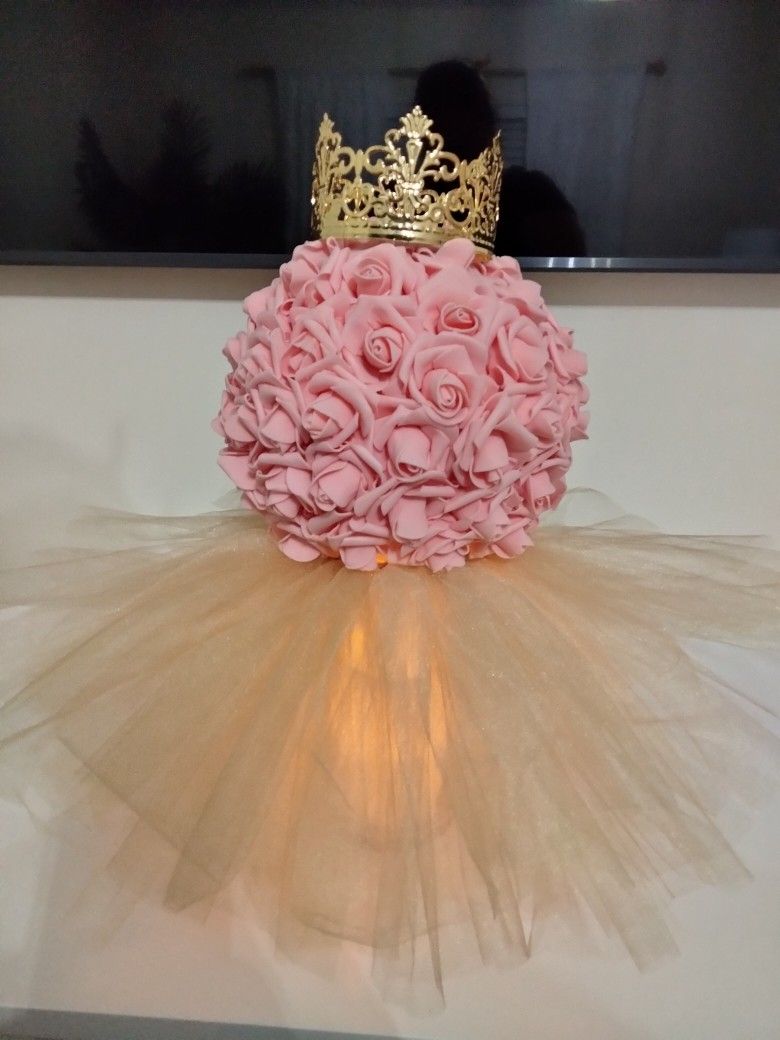 REDUCED!! TIARA & TUTU CENTERPIECES (6) QUINCEANERA, SWEET16, BABY SHOWER, PRINCESS PARTY