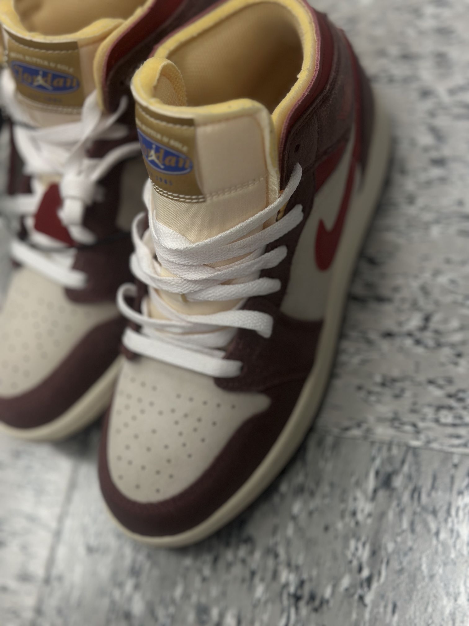 Jordan 1 Mid SE “Bread, Butter & Sole