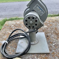 Vintage Head Mfg Little Giant Hot-Cold Electric Dryer Blower Fan Industrial Tool