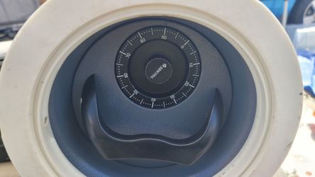 Caja fuerte de piso