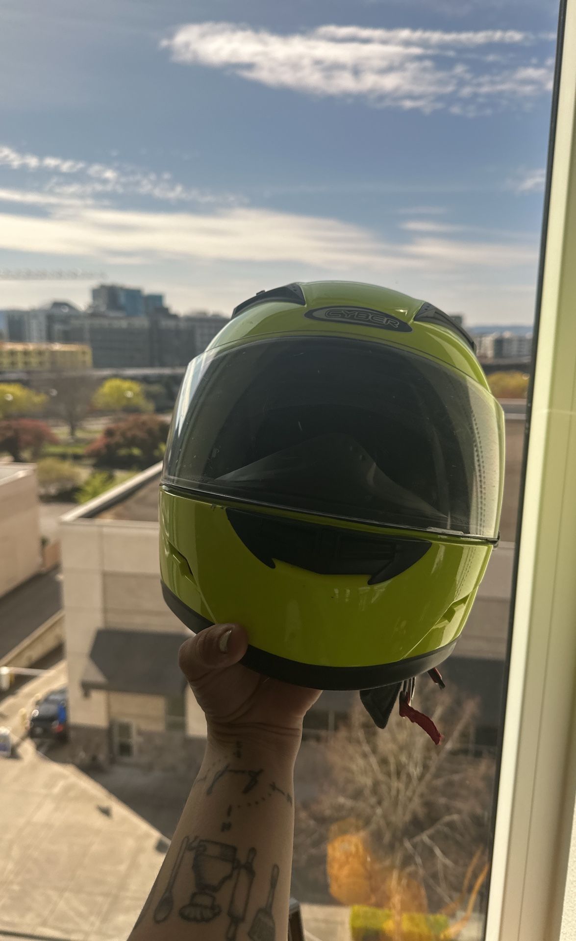 Motorcycle helmet medium