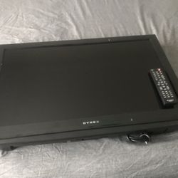 Dynex 32” TV With Remote 