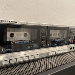 Realistic SCT-100 Dual Cassette Deck 